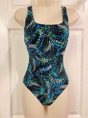 Speedo Women's Ultraback Racerback Athletic Swimsuit Teal, Blue & Black Mosaic 6